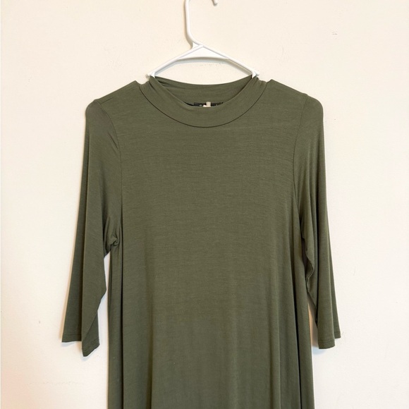 2/$30 Beware! - Olive Green 3/4 Sleeve Swing Dress Crew Neck Size Medium - Picture 3 of 6